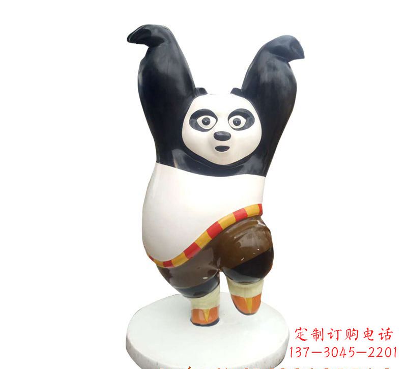 深圳玻璃钢功夫熊猫雕塑