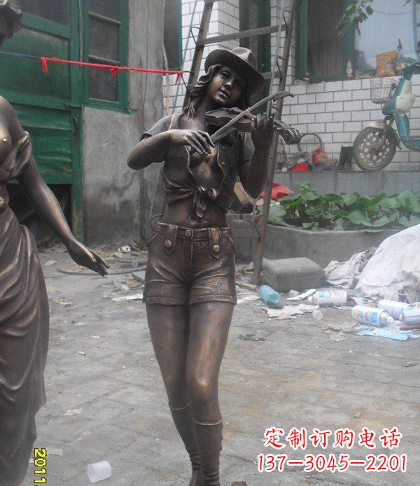 深圳美丽的玻璃钢女性雕塑