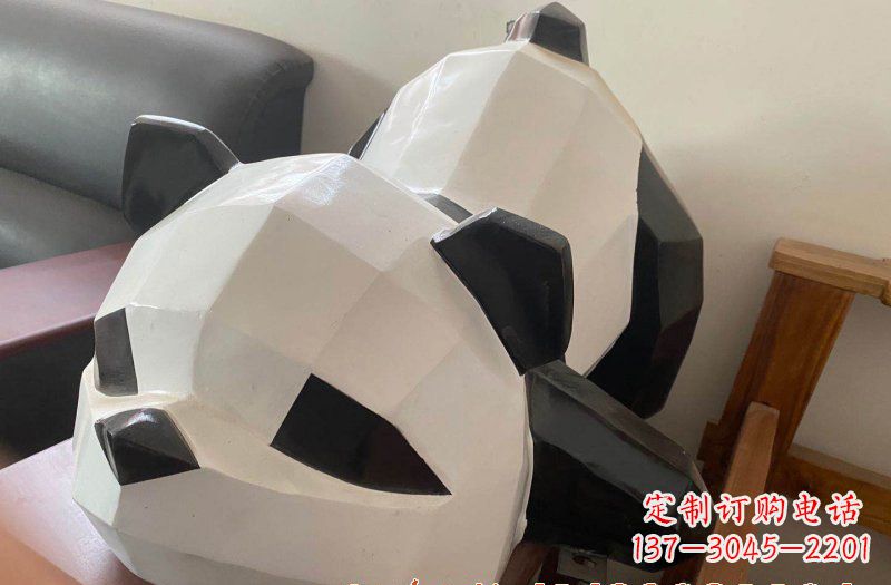 深圳玻璃钢熊猫雕塑