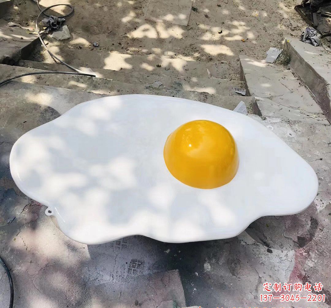 深圳玻璃钢鸡蛋雕塑——精美绝伦
