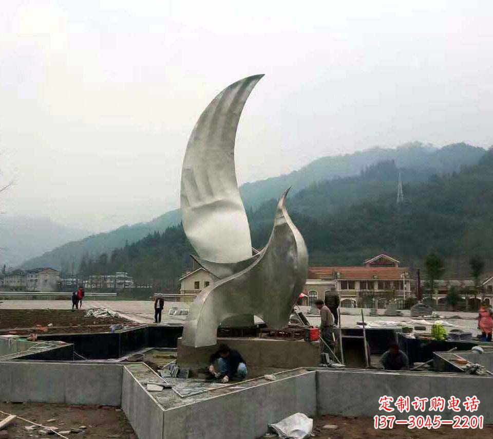 深圳不锈钢抽象鸽子雕塑1