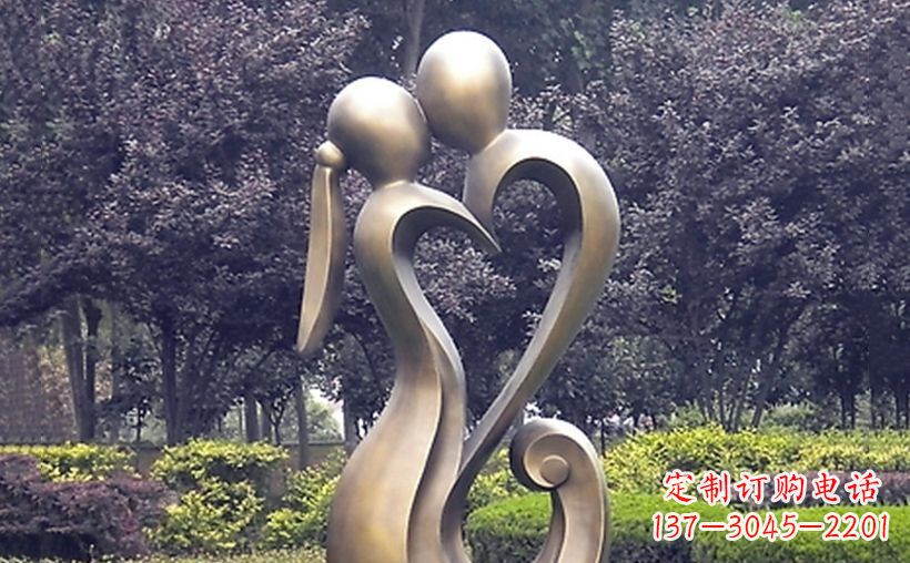 深圳不锈钢情侣雕塑浪漫的永恒