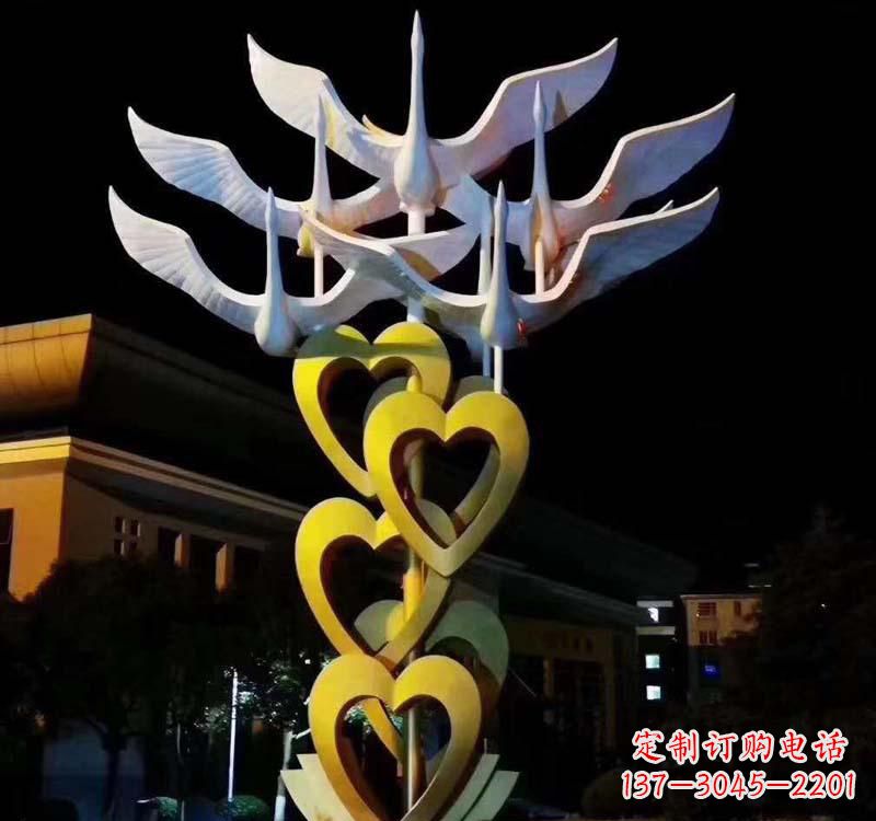 深圳不锈钢大雁雕塑象征着自由的翱翔
