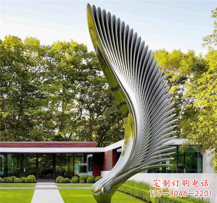深圳不锈钢飞行翅膀雕塑——精美的艺术之作