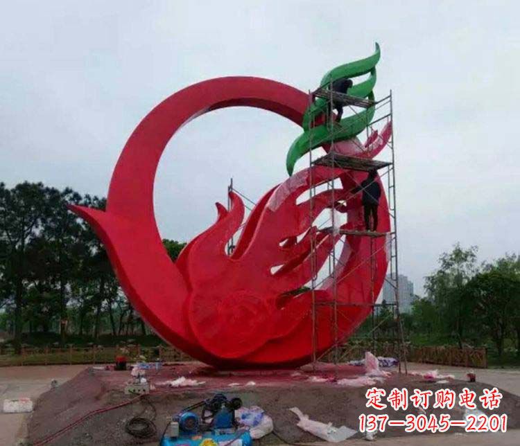 深圳不锈钢凤凰雕塑精美而又神秘