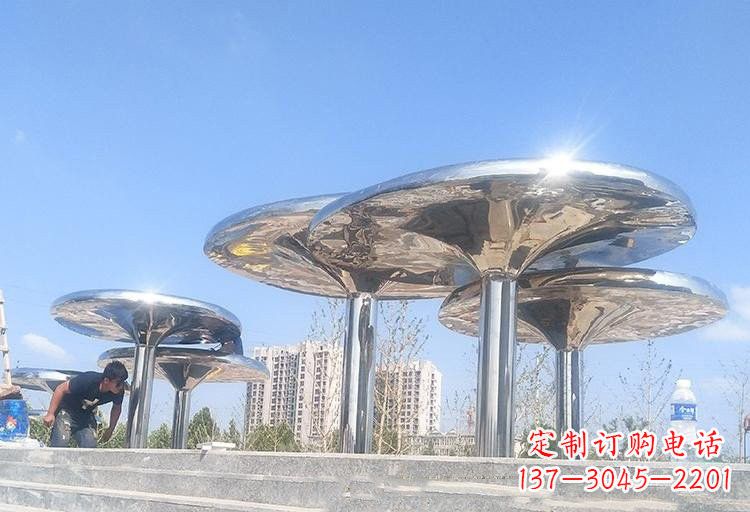 深圳不锈钢广场蘑菇凉亭雕塑