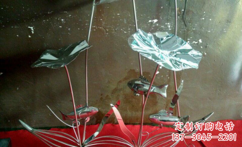 深圳不锈钢荷花雕塑
