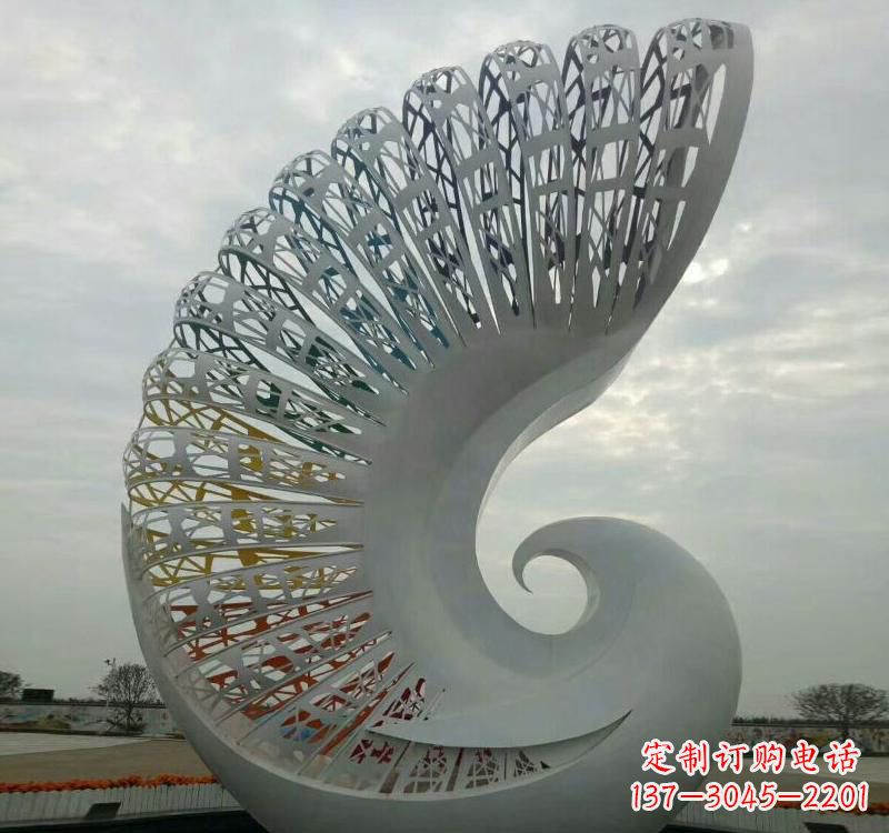 深圳不锈钢火凤凰雕塑