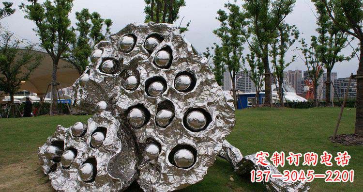 深圳不锈钢莲蓬精美雕塑铸就华丽景观