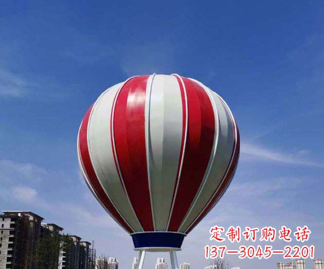 深圳不锈钢热气球雕塑给景观增添精彩