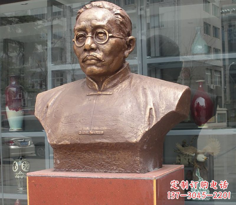 深圳蔡元培雕塑传承睿智的象征