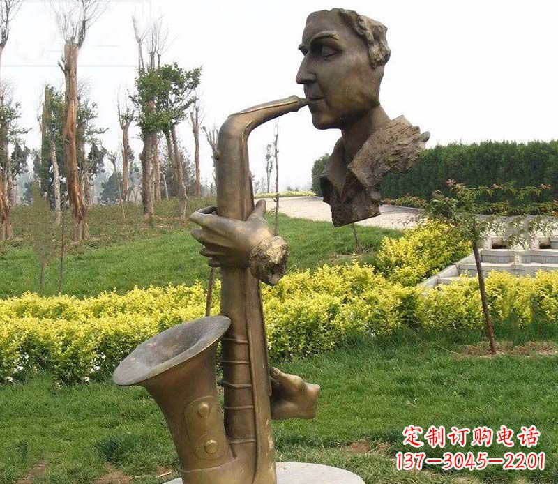 深圳吹萨克斯铜雕