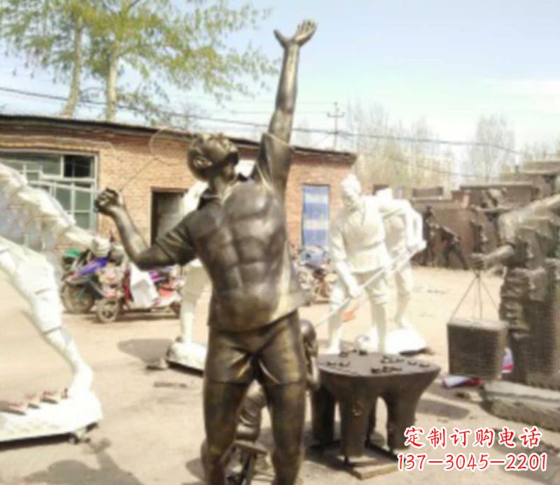 深圳羽毛球雕塑传承运动精神