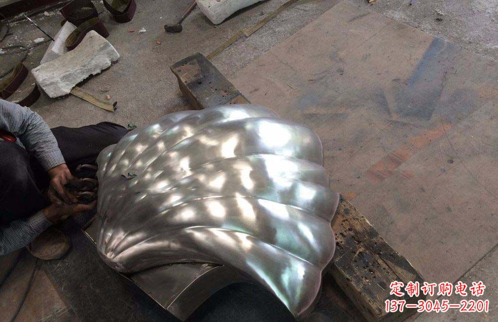 深圳精致现代的不锈钢贝壳雕塑