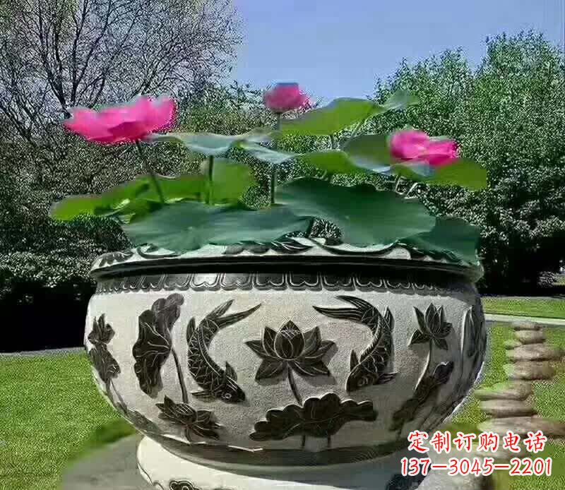 深圳唯美鲤鱼水缸雕塑