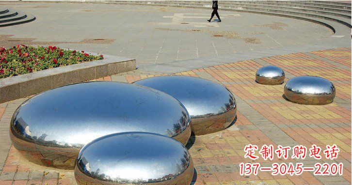 深圳镜面不锈钢水滴雕塑