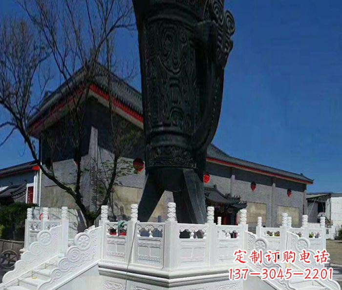 深圳汉白玉升旗台石雕:高贵而典雅