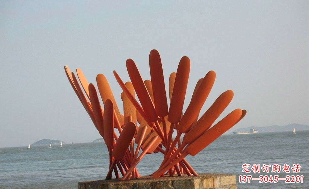 深圳卓越海边,不锈钢抽象船桨雕塑