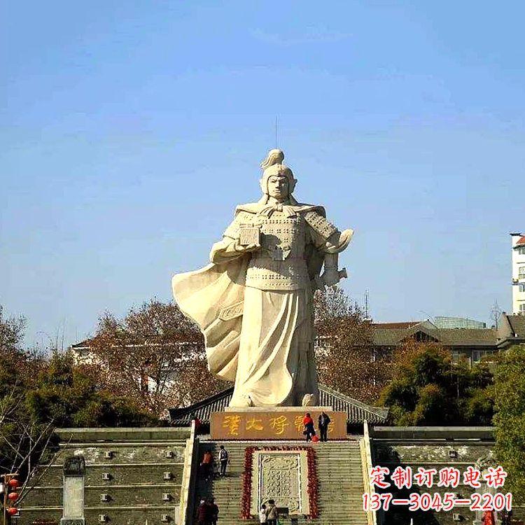 深圳韩信西汉军事家雕像,引领西汉文化风采