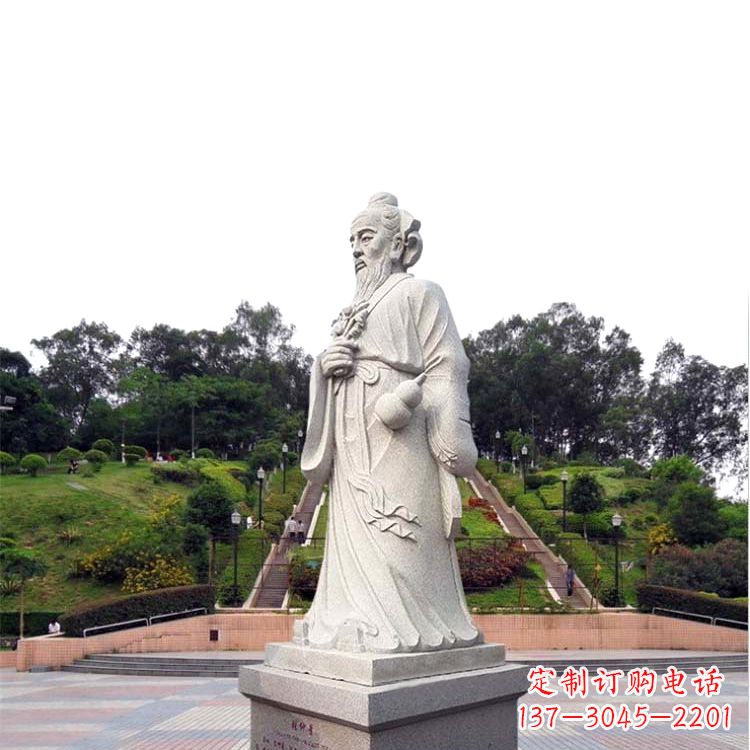 深圳张仲景石雕雕塑,精工细作,传承古代文化