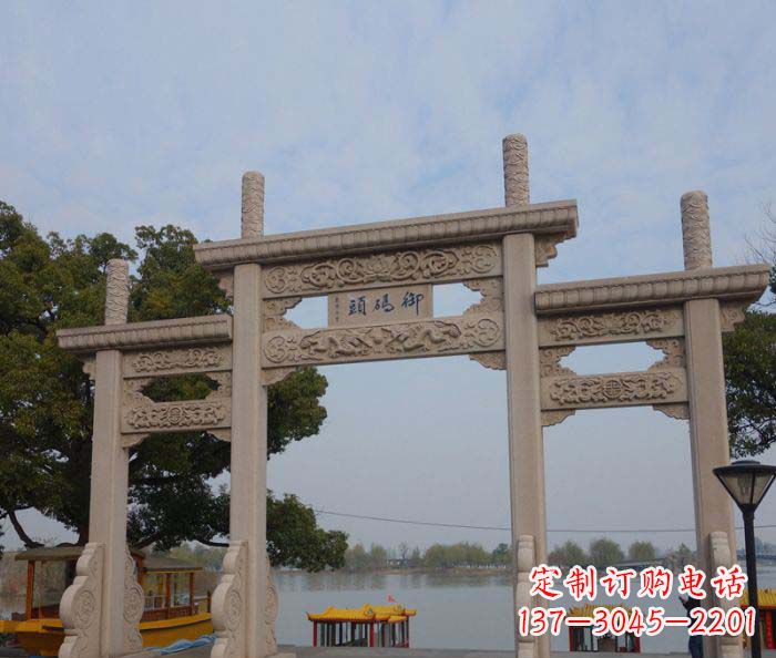 深圳景区三门古典牌坊石雕