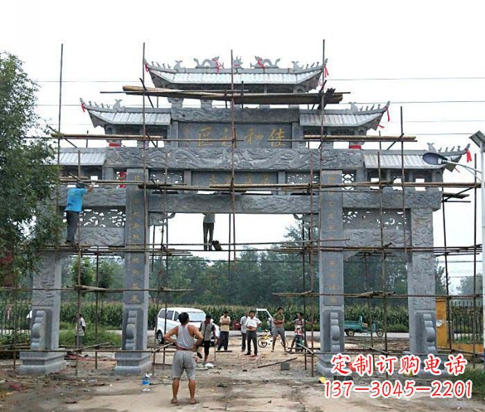 深圳三门牌坊石雕-传统工艺制作出行业领先的雕塑