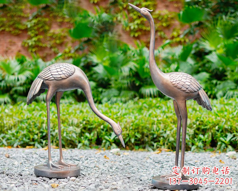 深圳推荐仿真仙鹤动物雕塑
