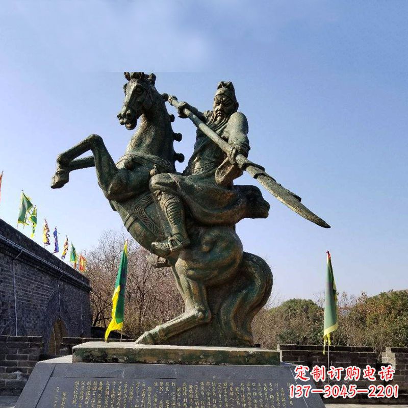 深圳五虎上将关羽骑马舞大刀铜雕景观