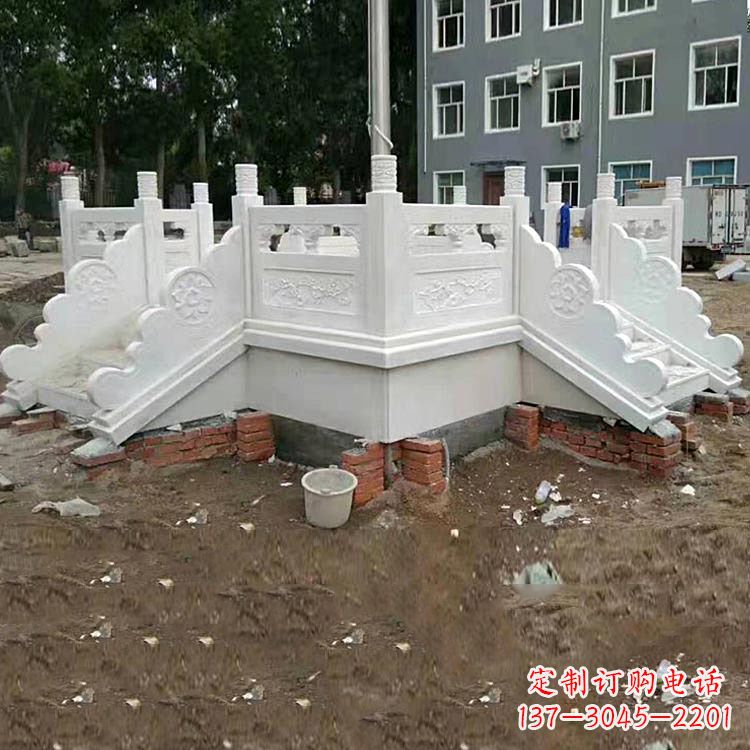 深圳学校汉白玉升旗台石雕